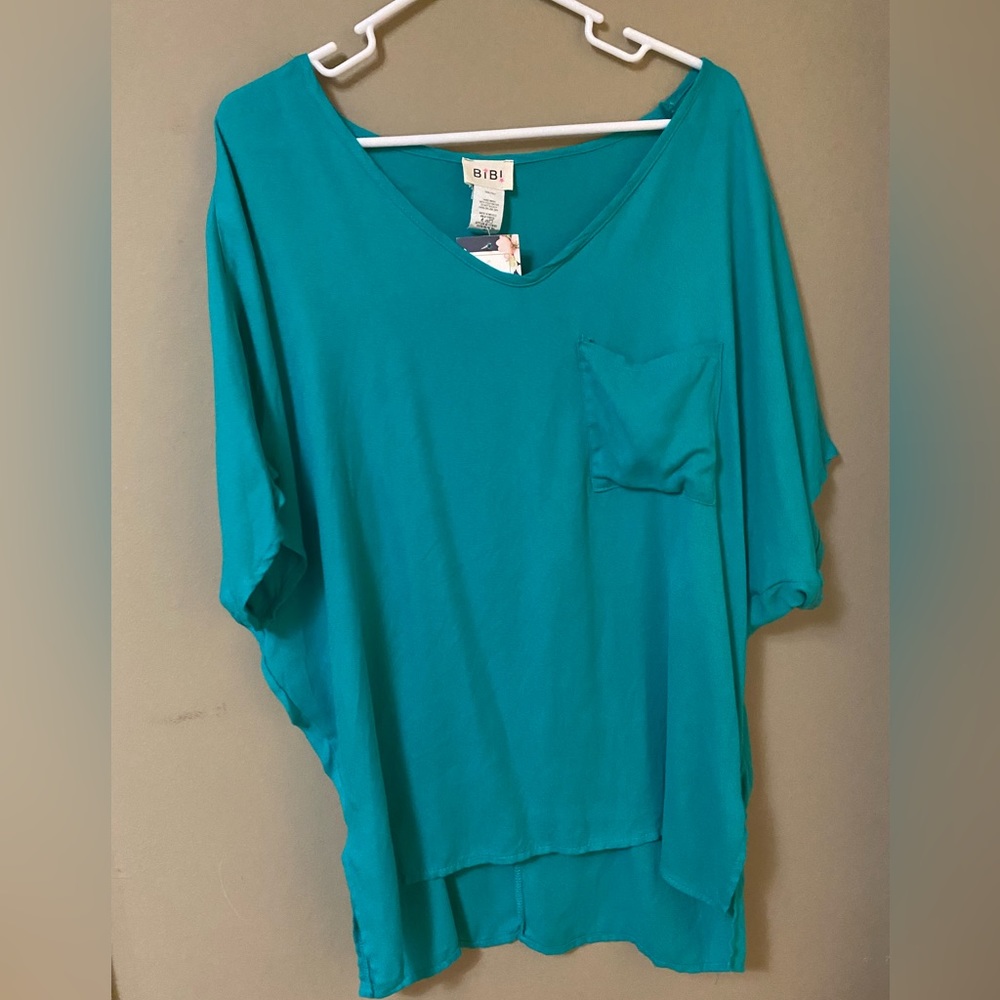 Bibi V-Neck Short Sleeve Tee Jade Green XL NWT